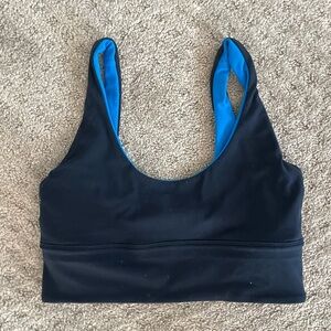Lululemon Athletica Navy and Blue Revers Sports Bra with Moisture-Wicking Fabric